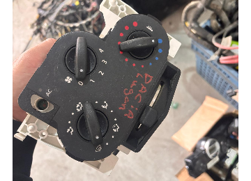 Dacia Logan Klima Paneli